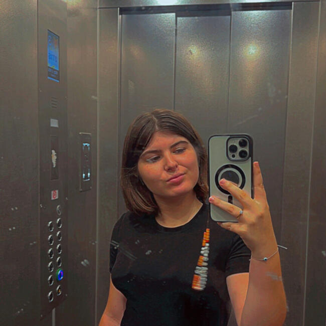 Babysitter in Le Havre: Phoebee