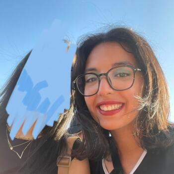 Babysitter Berlin: Aya