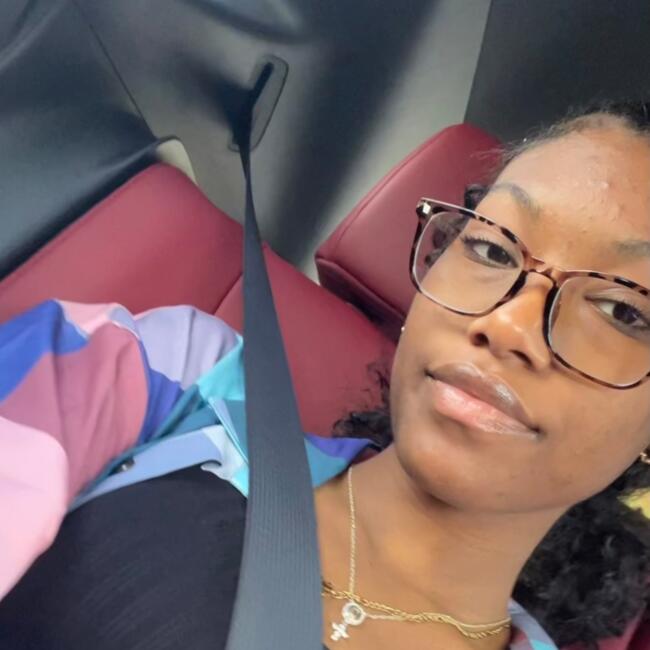 Babysitter in Pompano Beach: Suvari