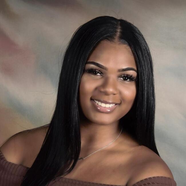 Babysitter in Houston: Amber