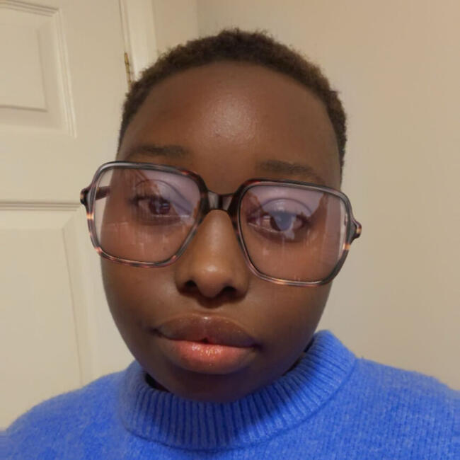 Babysitter in Norwich: Justine