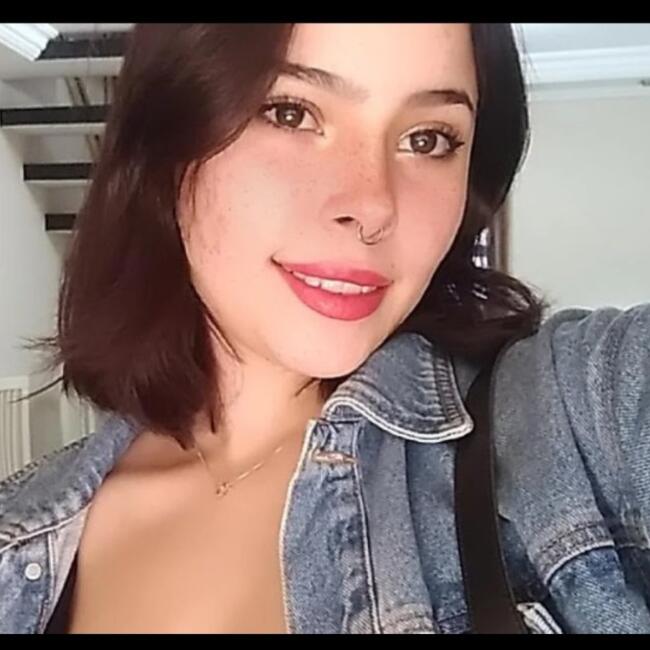 Babysitter in São Paulo: Giovanna