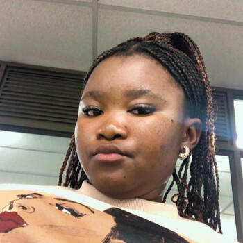 Babysitter in Springs: Ayabulela