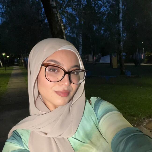 Babysitter in Târgu Mureş: Sarah