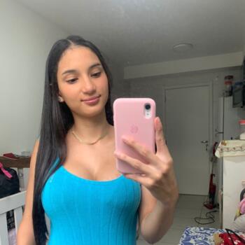 Emprego de babá em São Paulo (São Paulo): emprego de babá Larissa