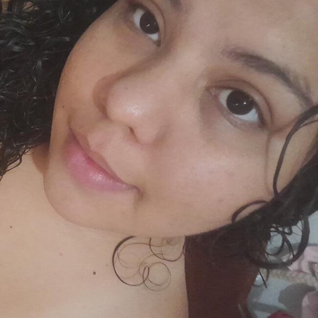 Babá em Cascavel (Ceará): Daniele