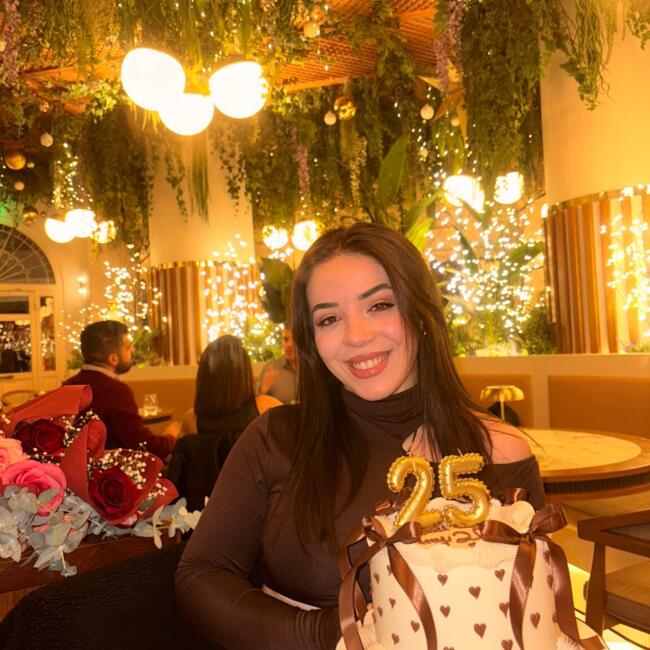 Babysitter στην περιοχή Περιστέρι: Αριέλα