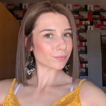 Baby-sitter in Marles-les-Mines: Sarah