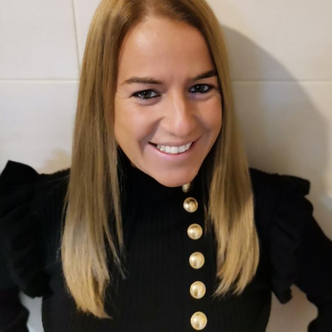 Babysitter in Matosinhos Municipality: Marisa