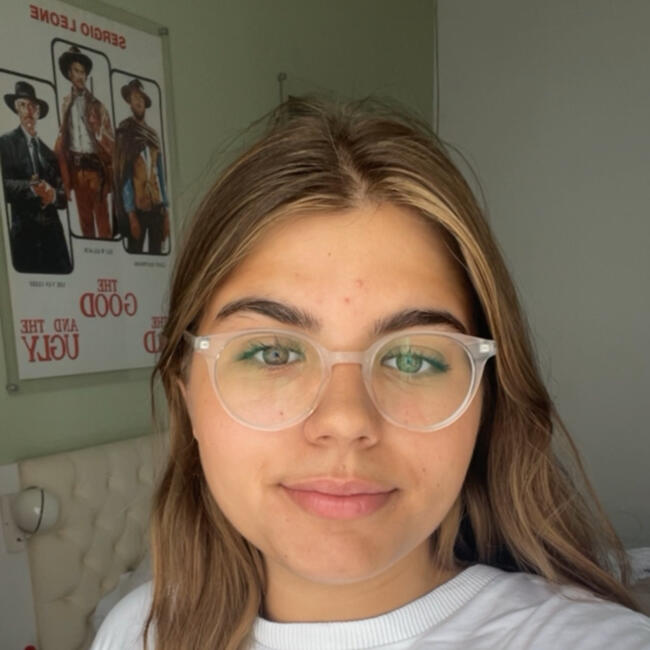 Babysitter in Valencia: Lucía