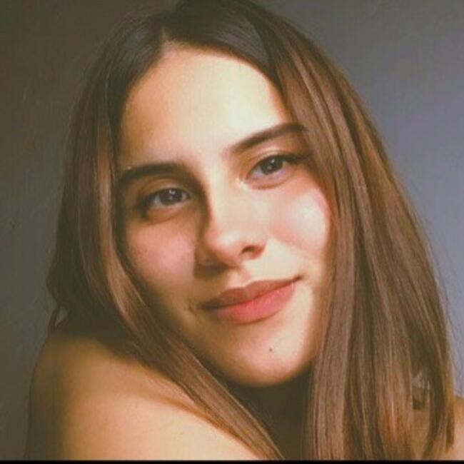 Babysitter in Quito: Naomi