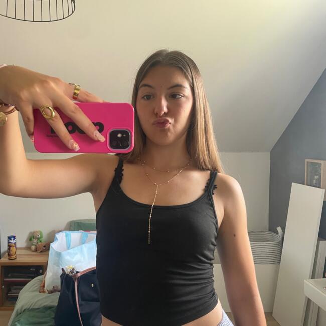 Babysitter in Brumath: Anais