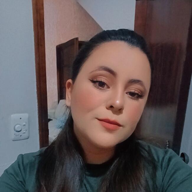 Babá em Vargem Grande Paulista: Sarah