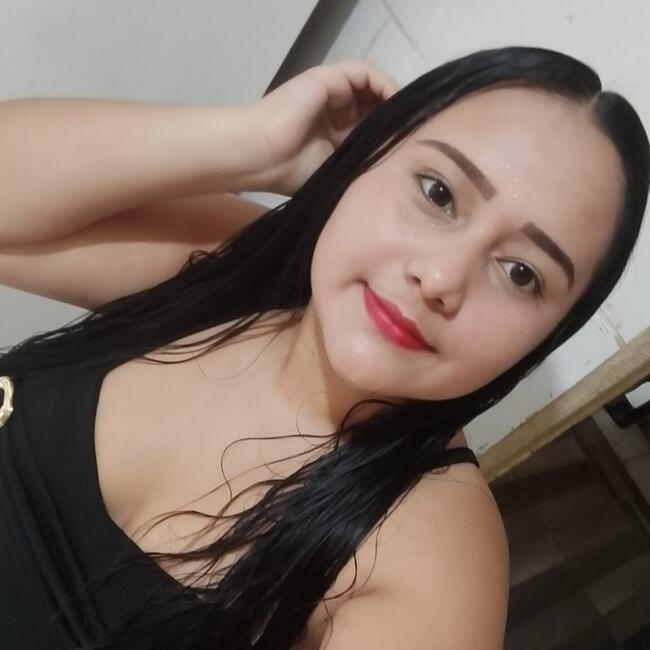 Emprego de babá em Itapema: Antonia