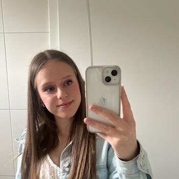 Babysitter in Muespach-le-Haut: Noelyne