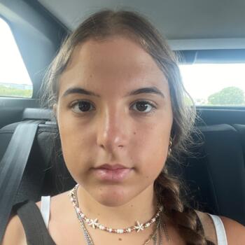 Baby-sitter Bussy-Saint-Georges: Cyrine