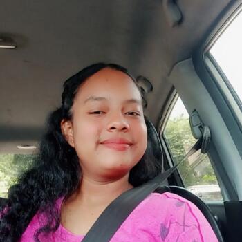 Babysitter in Panama City: Stephany Macias