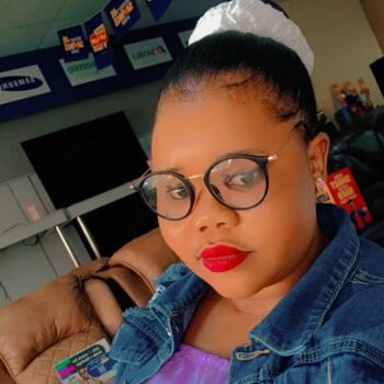 Nanny in Mthatha: Vuyiswa