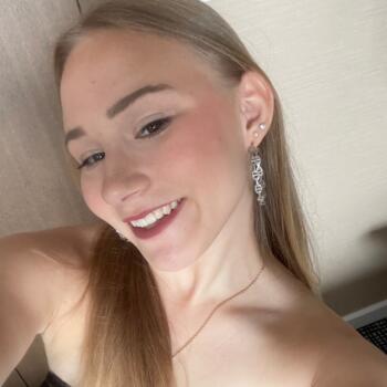 Babysitter in Grand-Fort-Philippe: Thyana