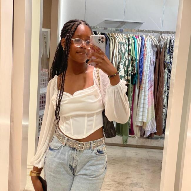 Babysitter in Rennes: Aminata