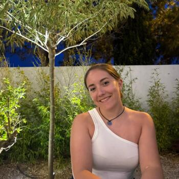 Babysitter in Thuir: Axelle