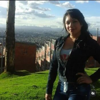 Niñera en Melgar: Nathalia