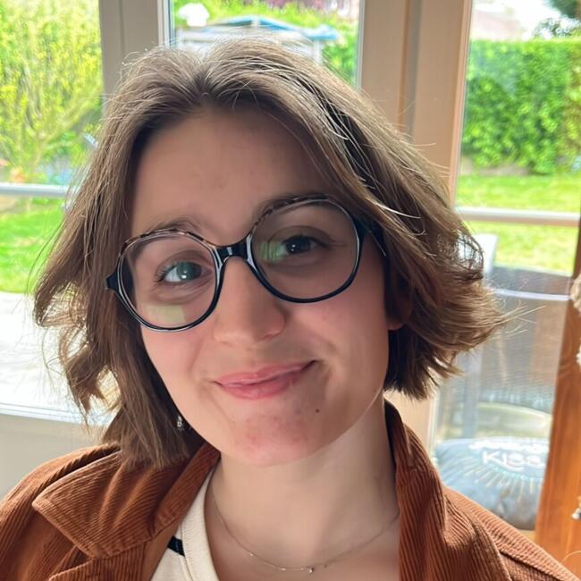 Babysitter in Audun-le-Tiche: Justine