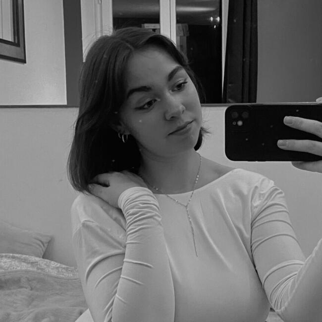 Babysitter in Valence: Léa