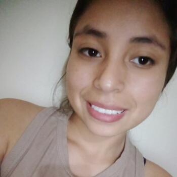 Babysitter in Medellín: Maria Elizabeth