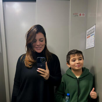 Babysitting job in Curitiba: babysitting job Alícia