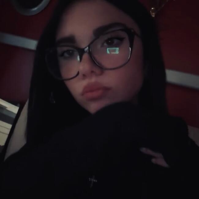 Babysitter in Porto Sant'Elpidio: Marta