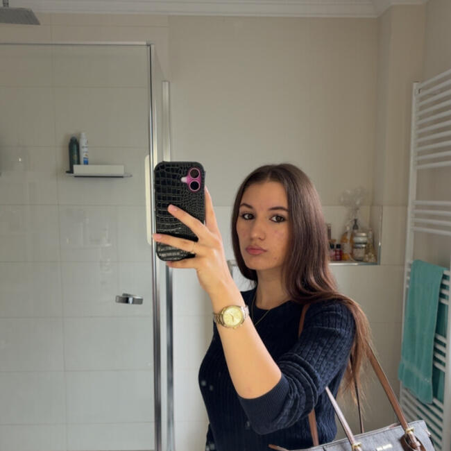 Babysitter in Rellingen: Greta