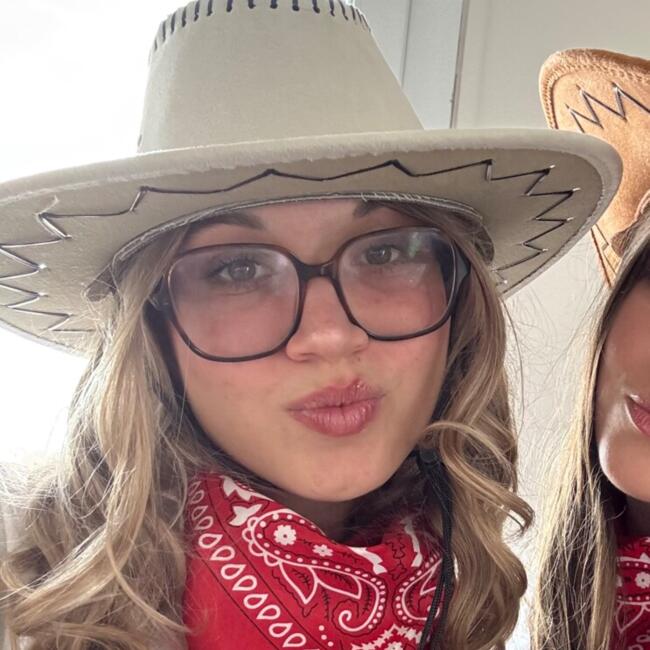 Babysitter in Ifs: Madeline