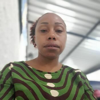 Babysitter São Gonçalo (São Gonçalo): Daniele Nunes