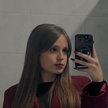 Babysitter Crispano: Ilaria