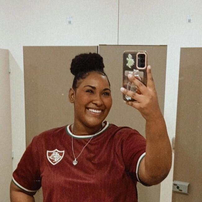 Babá em Nova Iguaçu: Camila