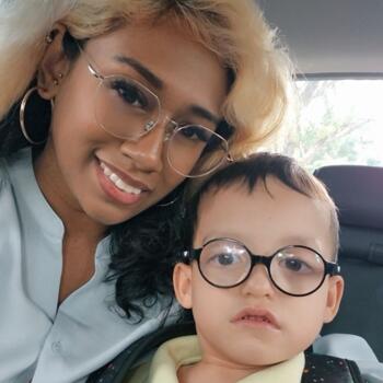 临时保姆 新加坡: Visha