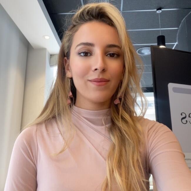 Babysitter in Alicante: Fatima