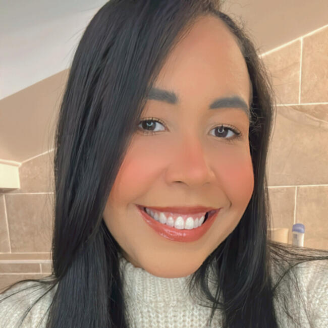 Babysitter in Antony: Amanda