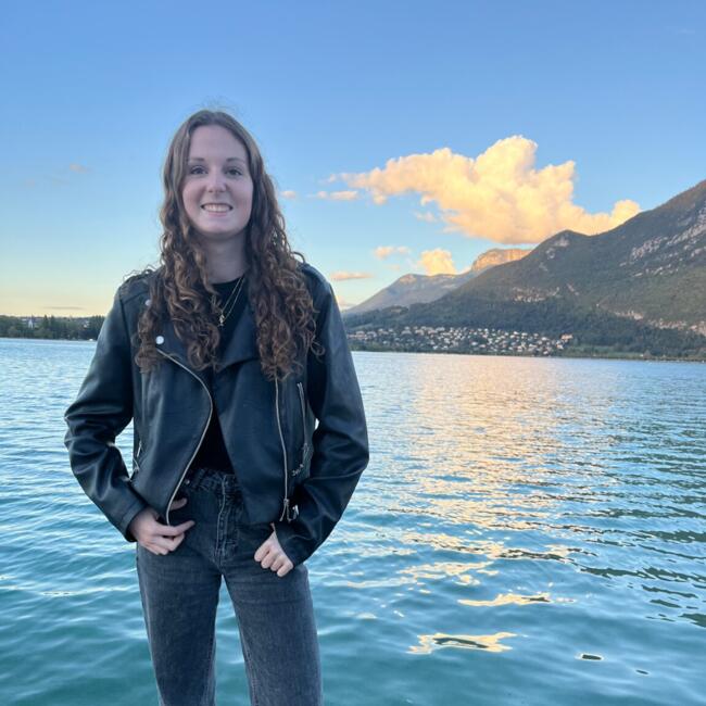 Babysitter in Dijon: Ninon