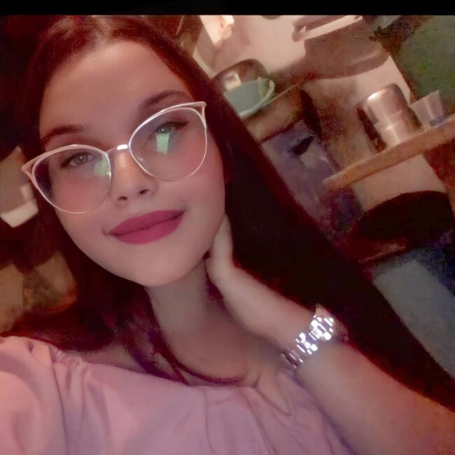 Babysitter in Goiânia: Luciana