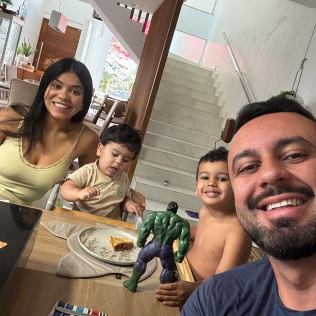 Babysitting job in Uberlândia: Vinicios