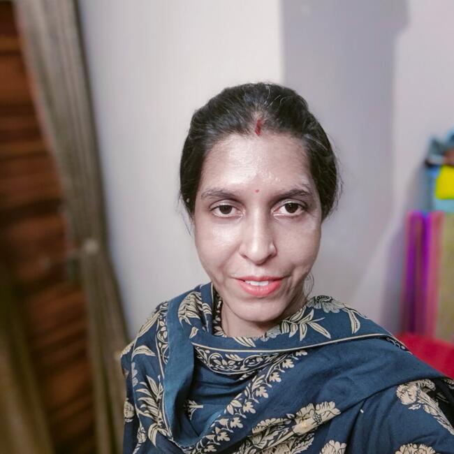 ग्रेटर नोएडा में बेबीसिटिंग की नौकरी: Shruti