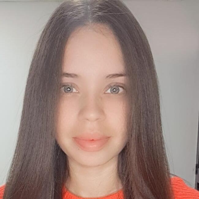 Babysitter in Bello: Kelly Johana Martinez Gil