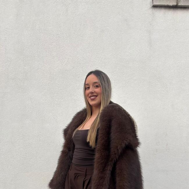 Nanny in Castilleja de la Cuesta: Alma