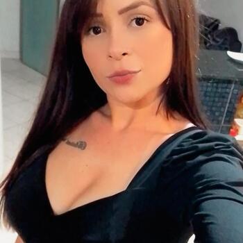 Emprego de babá em Uberlândia: emprego de babá LUIZA