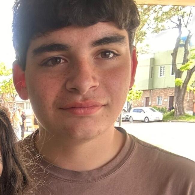 Niñera en Montevideo: Thiago