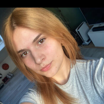 Babysitter in Grevenbroich: Lara
