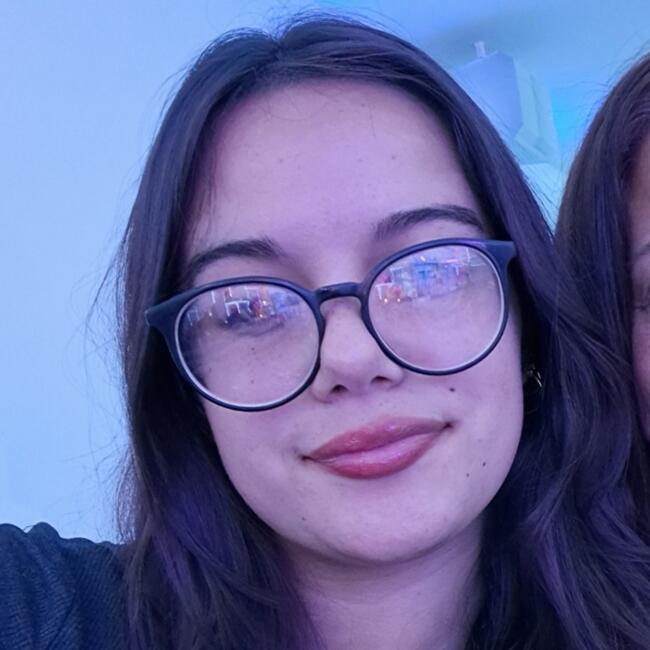 Babysitter in Fort Lauderdale: Lily