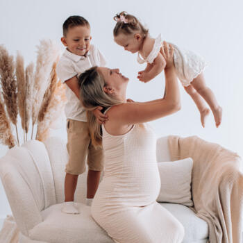 Babysitter Job in Hoeselt: Babysitter Job Aleksandra